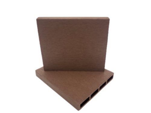 SIMA szálcsiszolt WPC kerítésléc - világosbarna