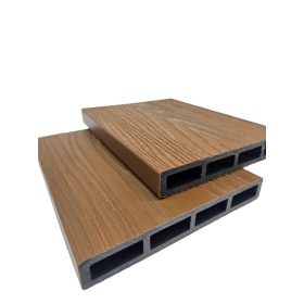 Co-exrtrúdált 3D WPC kerítésléc - Aranytölgy